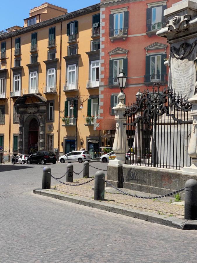 Dimora Donna Elena Bed & Breakfast Naples Exterior photo