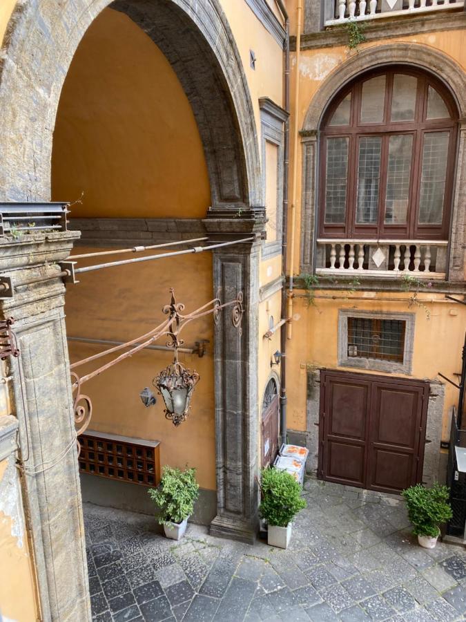 Dimora Donna Elena Bed & Breakfast Naples Exterior photo