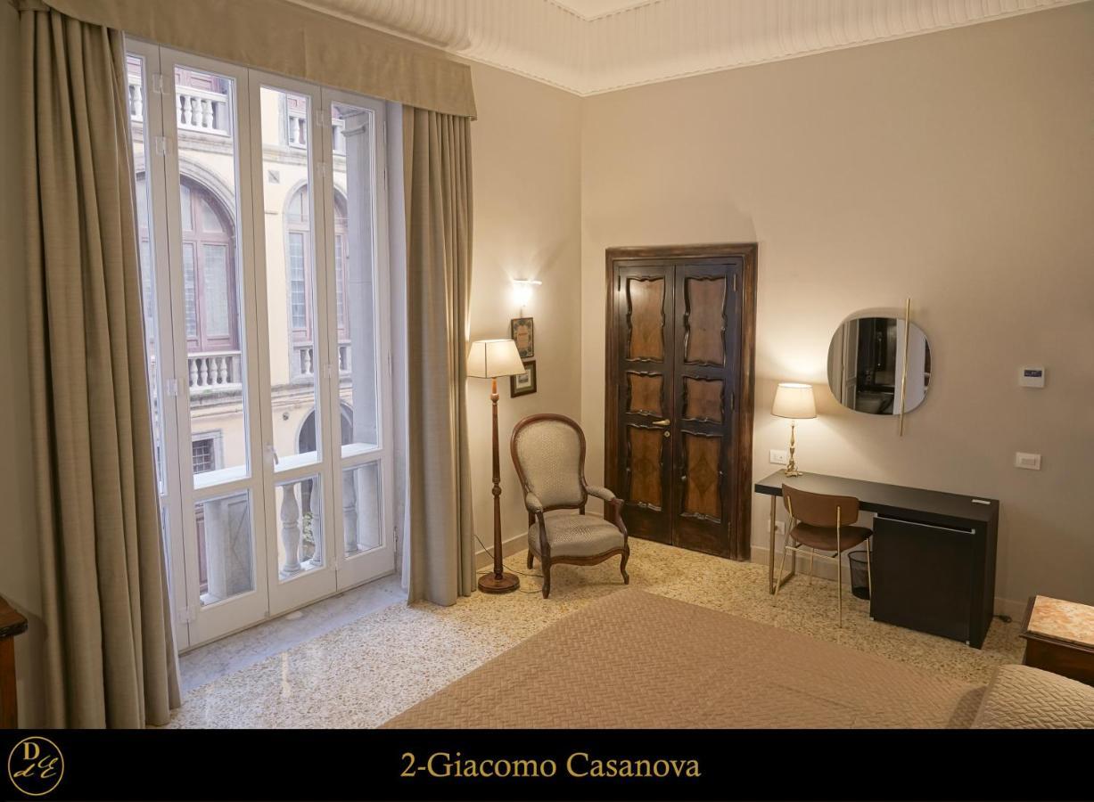 Dimora Donna Elena Bed & Breakfast Naples Exterior photo